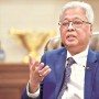 Malaysian PM unveils cabinet line-up 
