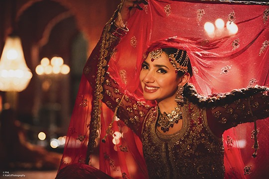 Mahira Khan Looks Drop Dead Gorgeous In Bridal Ensemble