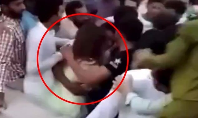 Female TikToker Groped and Stripped in Greater Iqbal Park – Minar e Pakistan