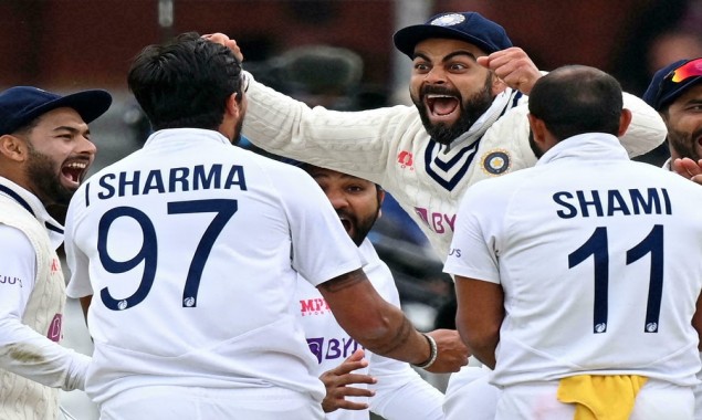 England vs India: Indian pacemen trashes England in second test