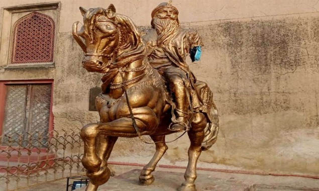 Lahore: Man arrested for alleged vandalism of Maharaja Ranjit Singh statue