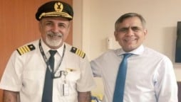 PIA Captain Praised for bringing back flight safely despite volatile situation at Kabul airport