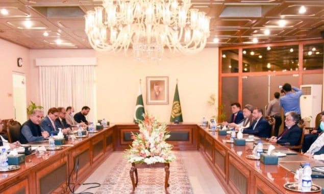 FM Qureshi holds meeting with political delegation of Afghanistan’s leaders