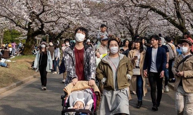 Moderna vaccine contamination widen in Japan