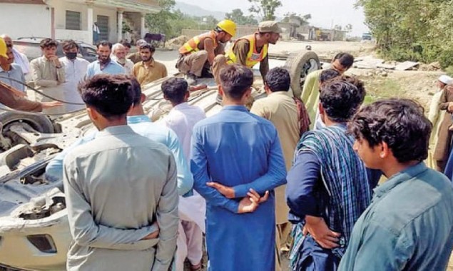 One killed, four wounded in Bajaur road accidents: Rescue 1122