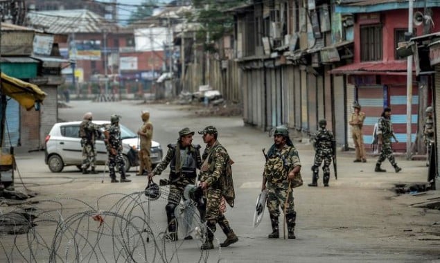 Top commander and deputy of militant group in Jammu Kashmir killed by Police