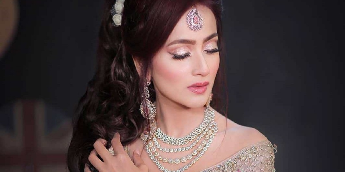 Zarnish Khan