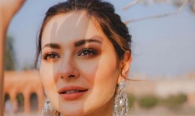 Hania Aamir looks breathtaking in new alluring photo