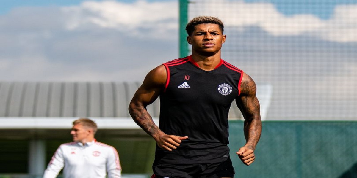 Rashford eyes return to Man Utd training after surgery