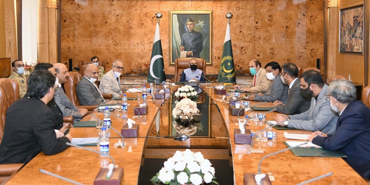 Dr Arif Alvi: 'Pave the way to revive football in Pakistan'