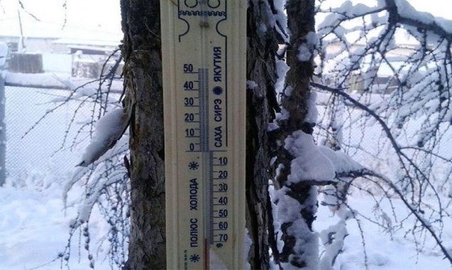 Thermometer explodes due to cold in a Russian village