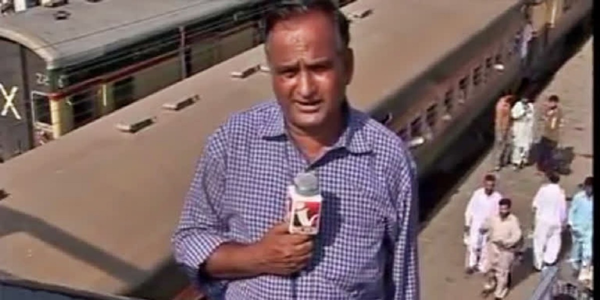 Check out the bid price for the real Chand Nawab's viral 'Karachi Se' video