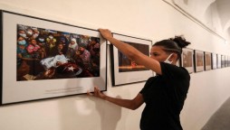 Photographer from Myanmar earns a major photojournalism award