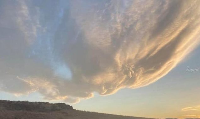Incredible pictures of the clouds telling the earth to ‘hush’