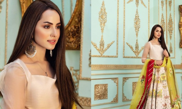 Nimra Khan steals the spotlight wearing a floral lehnga