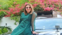 Mansha Pasha enjoying the beauty of the weather in latest snap