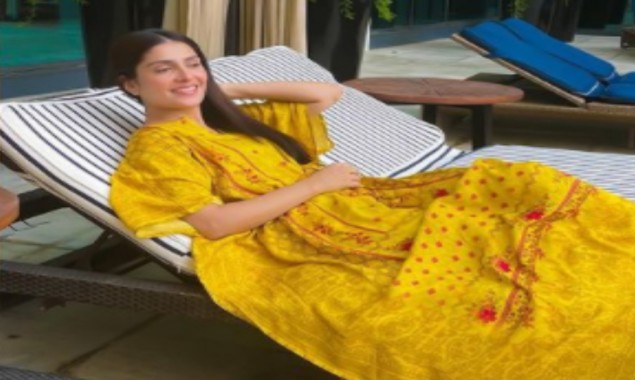 Ayeza Khan looks amazing in yellow