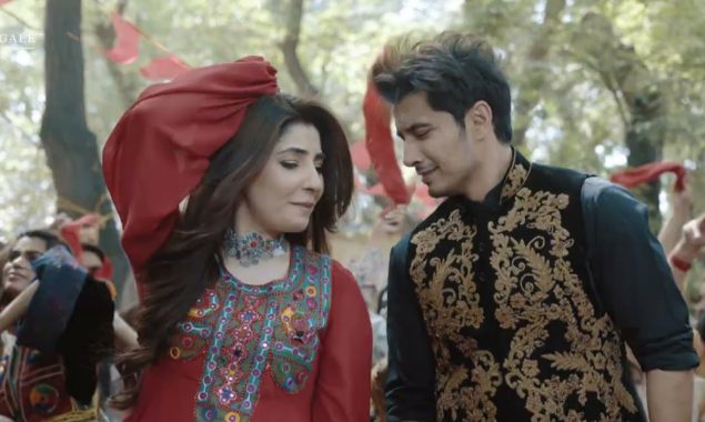 Ali Zafar shares some funny BTS from ‘Larsha Pekhawar’ shoot, Watch video