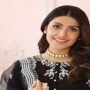 Ayeza Khan looks beatific in an all-black stunning dress