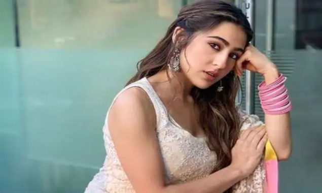 Sara Ali khan’s enjoy perfectly her weekend with moonlight and bonfire in the hills