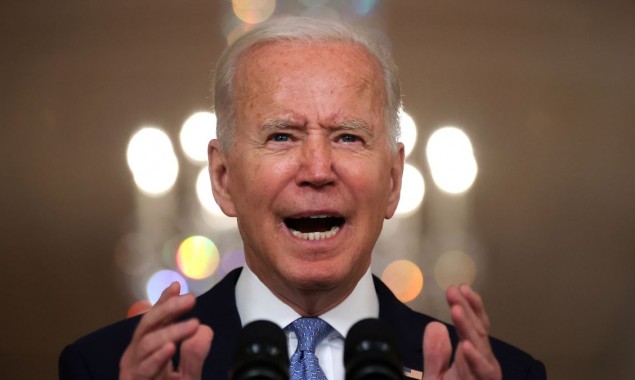 Biden announces sweeping new vaccine mandates amid Covid-19 surge