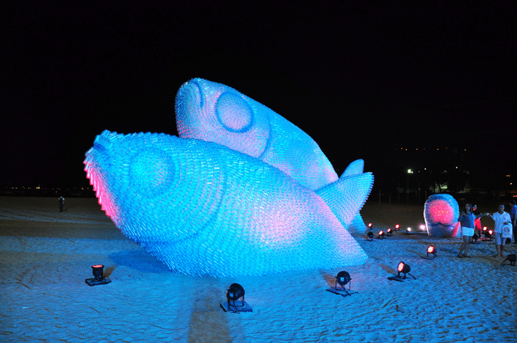 Sculptures made entirely from plastic bottles on the beaches Rio De Janerioof