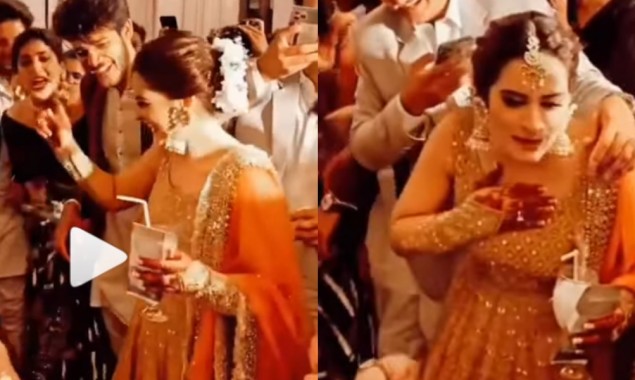 WATCH: Aiman Khan goes crazy for the ‘envelope’ during sister’s ‘doodh pilai rasam’