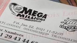 Florida: Woman wins the pair of identical Mega Millions of tickets