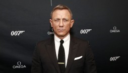 Fame associated with James Bond was hard to deal with: Daniel Craig