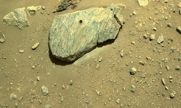 NASA believes that Mars rover is successful in obtaining a rock sample