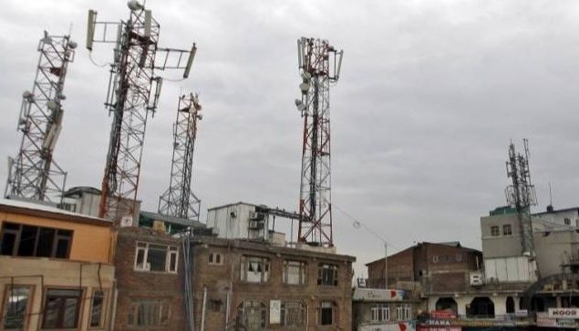Sindh takes notice of the mobile towers installed in populated areas