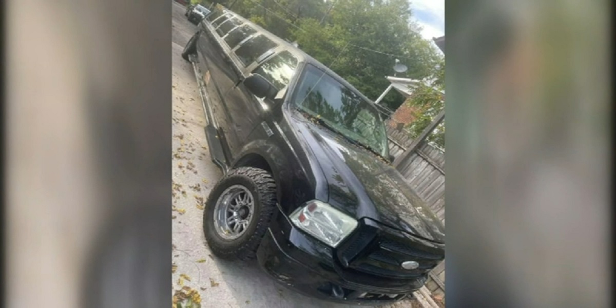 Father’s limo service: Due to school bus shortage in Ohio, dad utilizes a limousine
