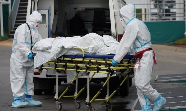 Russia reports record numbers of daily Covid-19 cases, deaths