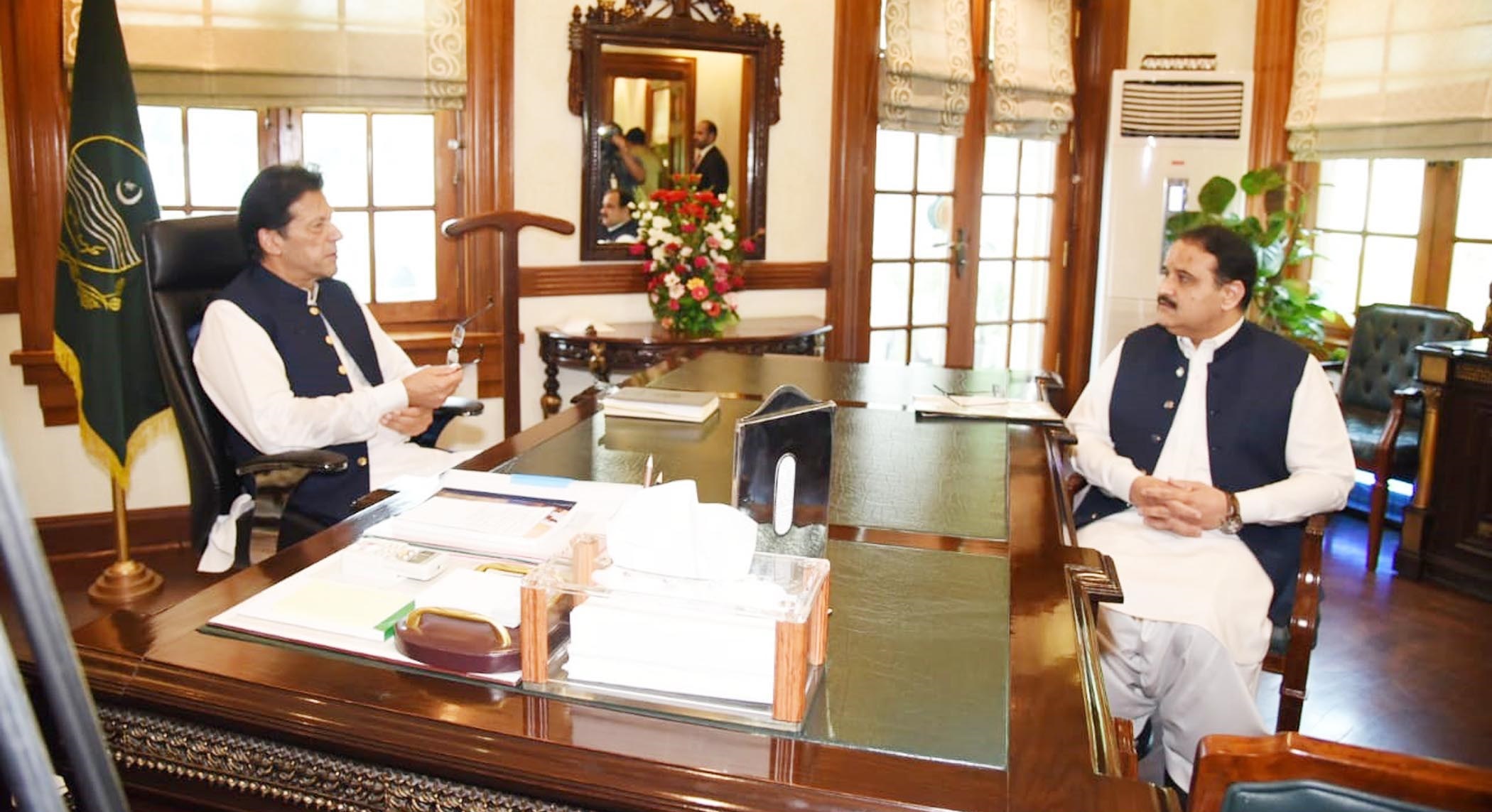 Pm Imran Khan Buzdar