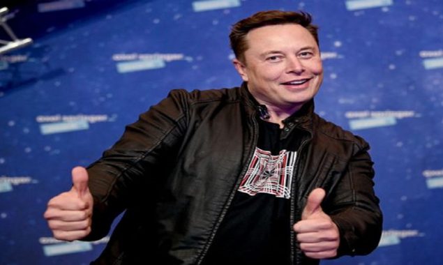 Elon Musk intends to be wealthy enough to “extend life to Mars”
