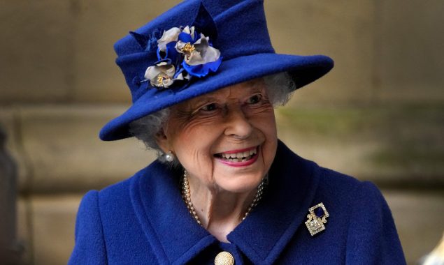 Confusion reigns over Queen Elizabeth II’s health after hospital stay