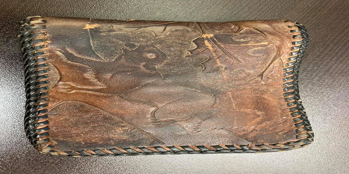  Early 1970s lost wallet recently returned to its owner
