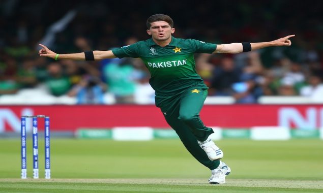 Shaheen Shah Afridi spends quality time with family