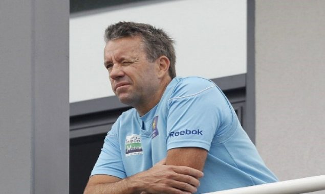 Ex-Australia batsman Stuart Law sacked by Middlesex