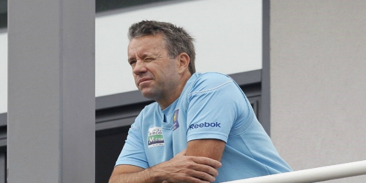 Ex-Australia batsman Stuart Law sacked by Middlesex