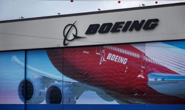 Boeing reports $109 million loss as 787 face issues