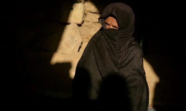 Hunger forces Afghans to sell young daughters into marriage