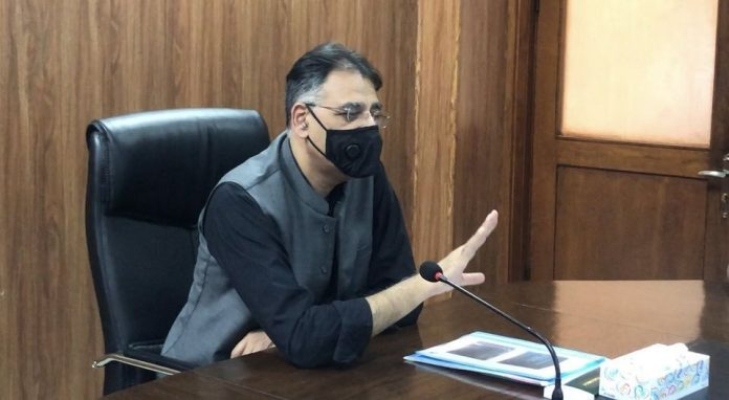 Asad Umar urges people over 30 to get Covid booster jabs amid omicron