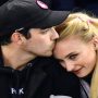 Joe Jonas, wife Sophie Turner share loved up moment in matching outfits
