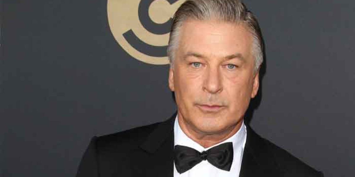 Criminal charges against Alec Baldwin not ruled out: DA