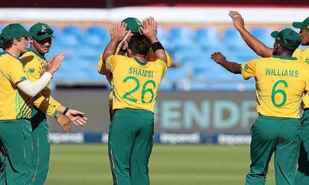 Rassie van der Dussen’s 101 helps South Africa beat Pakistan in T20 World Cup warm-up match