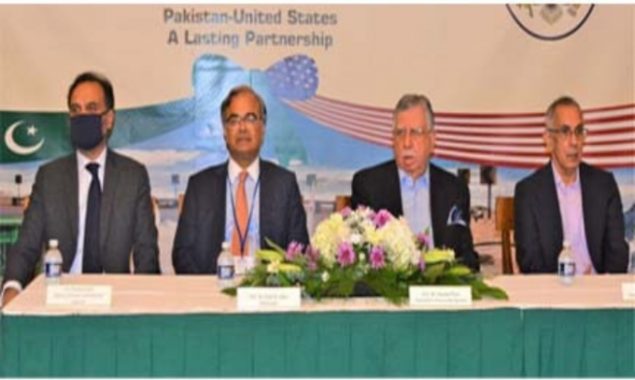 Pakistan embassy, IBA conduct seminar on national economy in Washington