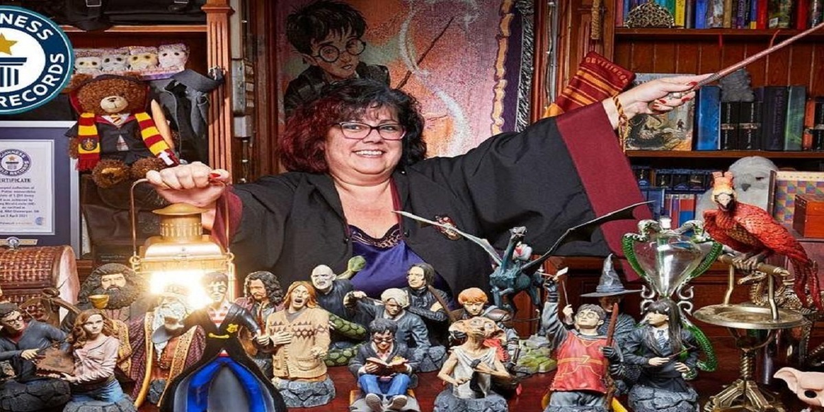 Welsh lady sets a Guinness World Record for her Harry Potter collection