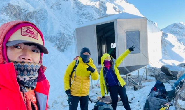 Hongkonger Ada Tsang becomes fastest woman to conquer Mount Everest