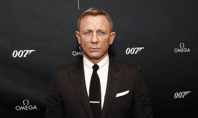 Daniel Craig